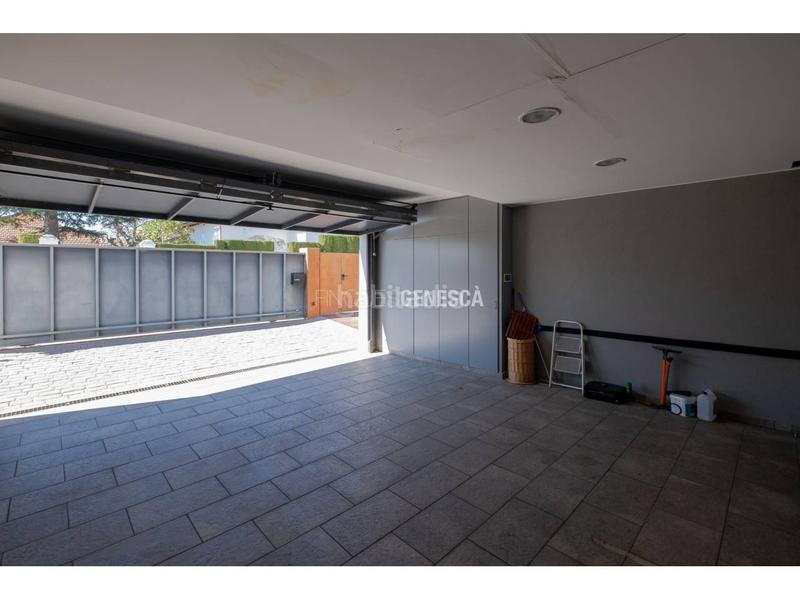 Foto f528f11f-3c77-4d28-96ce-d295e759f7b7. Haus mit heizung parking pool in Matadepera