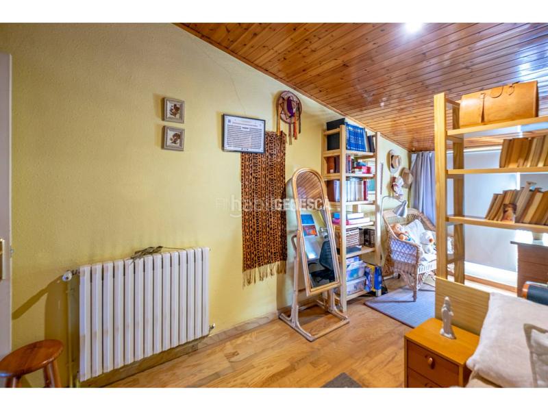 Foto 29a693ed-b0a5-43a9-9a98-bb4de8bb657a. Casa amb calefacció a Matadepera