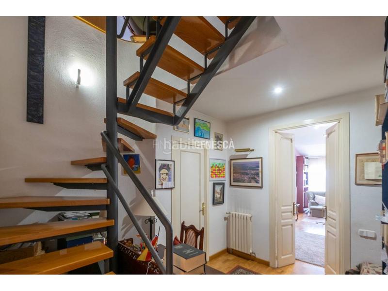 Foto 2b8afaee-b04c-4d34-b4ec-0604a293cfd9. Casa  con jardín y vistas en venta en el centro en Matadepera