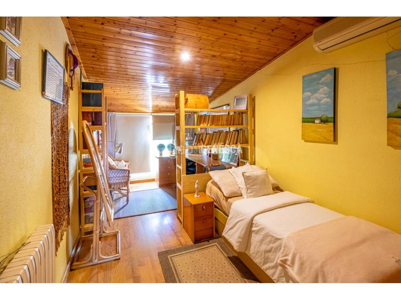 Foto bbfbcdcd-f33b-4a55-a214-980a74018d4b. Casa amb calefacció a Matadepera