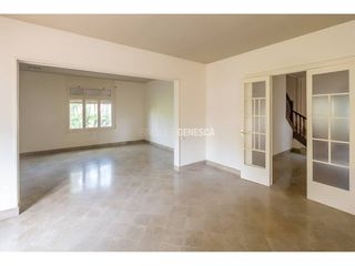 Chalet  Calle sant antoni. Casa para reformar con parcela esquinera en el centro del pueblo