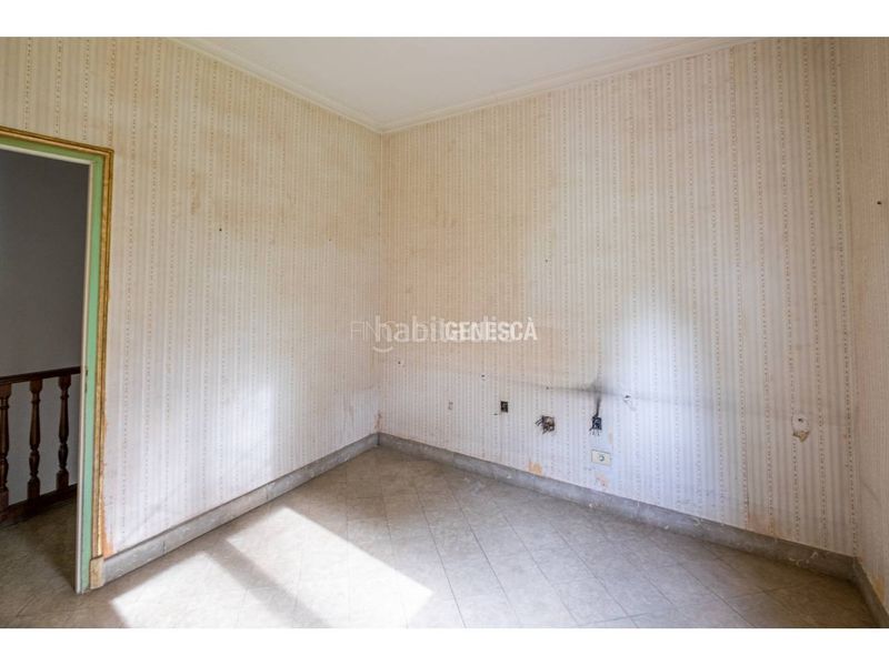 Foto b14be5f9-861f-4d9c-9246-0cefcc83ff09. Casa amb aparcament a Matadepera