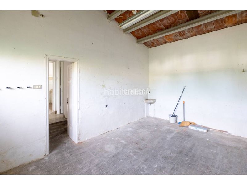 Foto f32ceb8c-bd8b-49f2-8ee2-8f69ee64aaf8. Casa amb aparcament a Matadepera