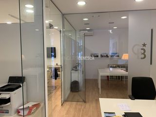 Miete Geschäftsraum in Calle sant joan 99. Local comercial en alquiler en el centro