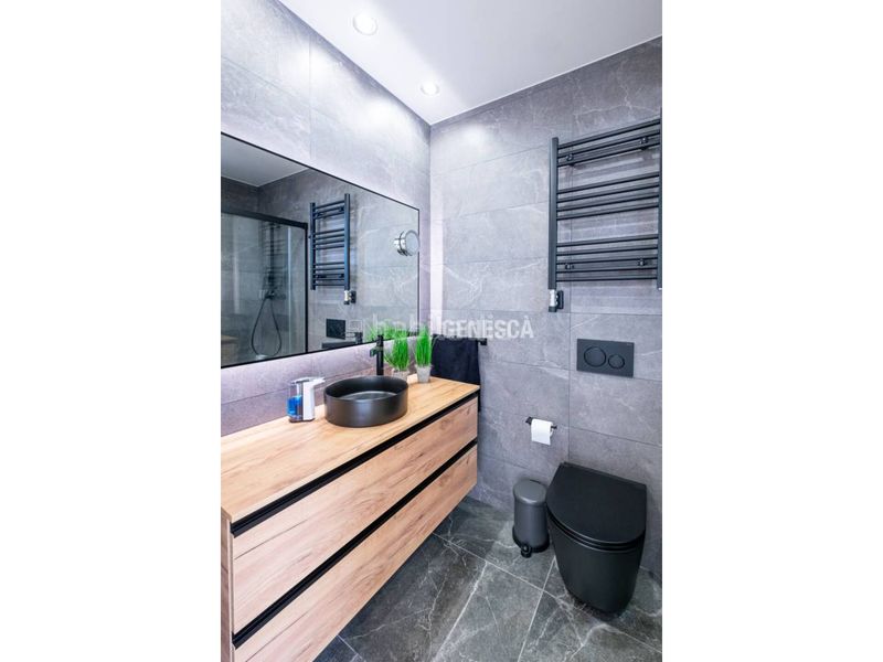 Foto 0c249d7a-3d9a-4ae0-82ec-7f4cffb21824. Casa amb calefacció aparcament a Matadepera