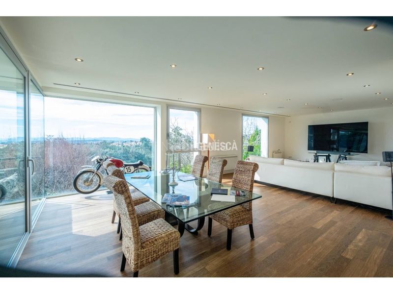 Foto 10bdd004-fd58-4400-9b53-fcd0d312b1a2. Casa amb calefacció aparcament a Matadepera