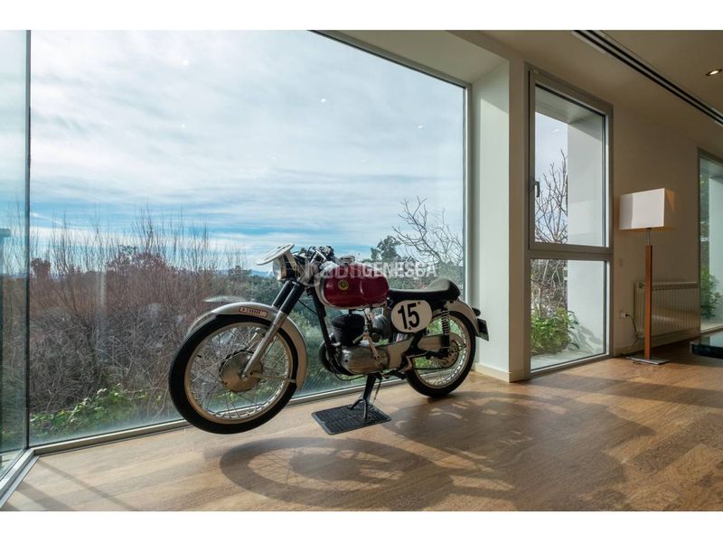 Foto 1e9b3f0b-fcf8-4654-94da-592ac0c2e7ed. Casa amb calefacció aparcament a Matadepera