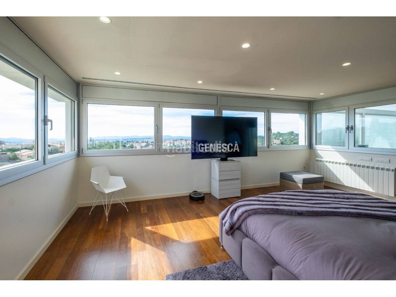 Foto 5b3b02e9-1150-4574-ab7e-e2a489428aab. Casa amb calefacció aparcament a Matadepera