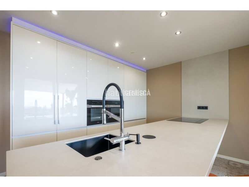 Foto 805f08ea-8b01-457d-8d92-15f7bba30b3d. Casa amb calefacció aparcament a Matadepera