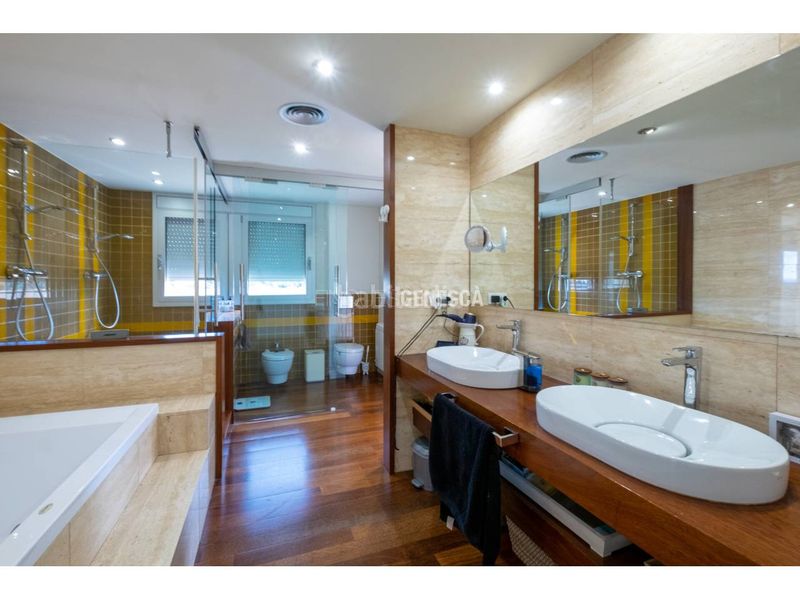 Foto 9588cd41-ab64-4cee-a89a-c5ade5e3062e. Casa amb calefacció aparcament a Matadepera