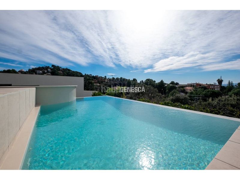 Foto a49ceda7-5d39-448d-98e2-569383e007c5. Casa amb calefacció aparcament a Matadepera