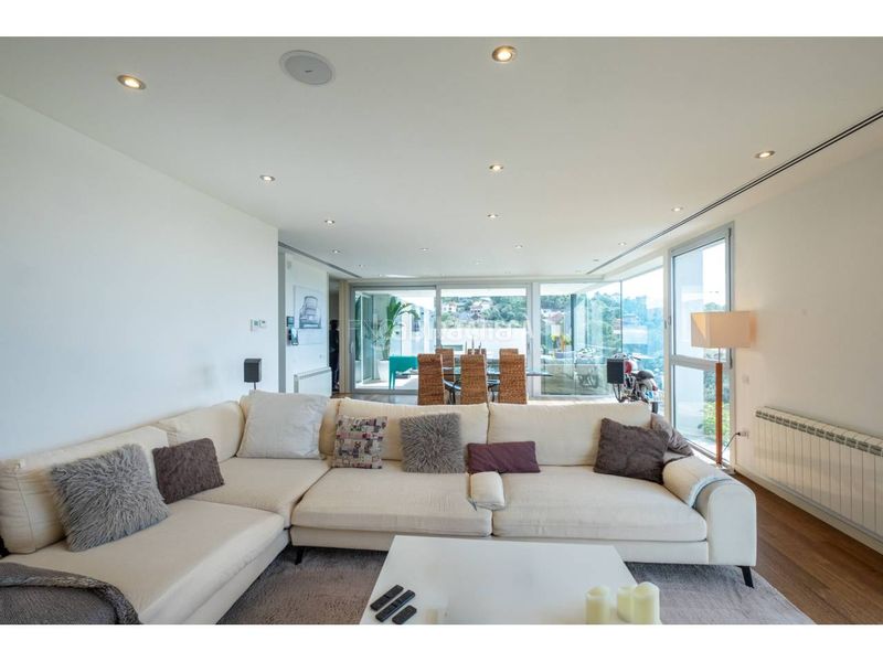 Foto c335c943-9ea9-4705-aea9-4a5c3134aac1. Casa amb calefacció aparcament a Matadepera