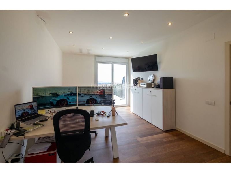 Foto e2c91572-14ed-40ce-b980-91385d26a9ae. Casa amb calefacció aparcament a Matadepera