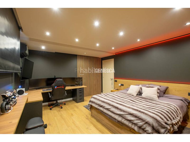 Foto edaf6a3e-cfc2-4984-aef1-1fcfa5317493. Casa amb calefacció aparcament a Matadepera