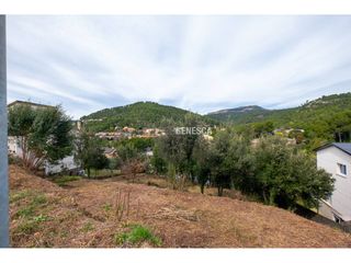 Wohngrundstück in Calle xiprer 31. Parcella urbana de 1.007 m per casa unifamiliar aïllada a matade