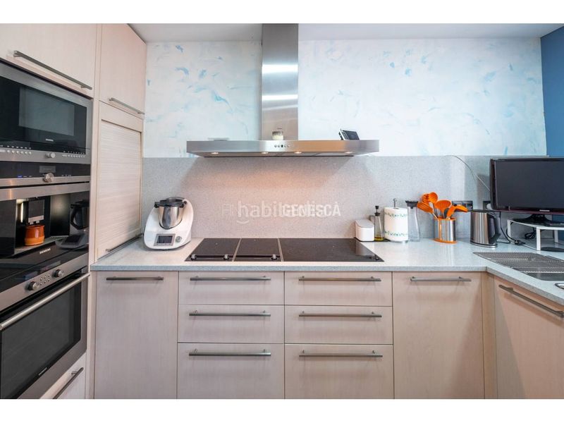 Foto 3605beff-a7bd-4ccd-adbc-d8fe32af1ce2. Casa amb calefacció aparcament piscina a Matadepera