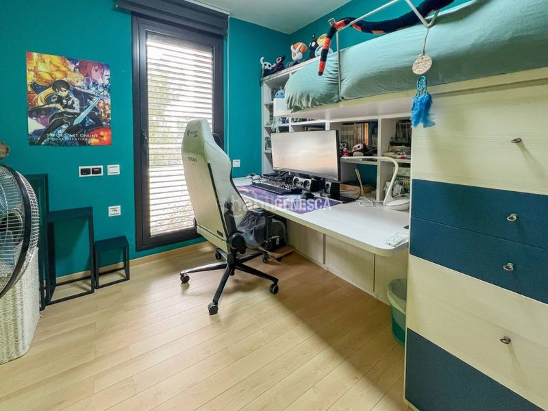 Foto 47c2b88d-2667-4519-a76e-629620a90d68. Casa amb calefacció aparcament piscina a Matadepera