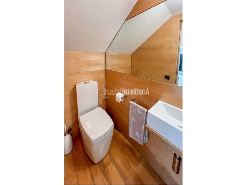 Foto 5fdc5059-5ad9-4a75-ac61-dd87a387501c. Casa amb calefacció aparcament piscina a Matadepera