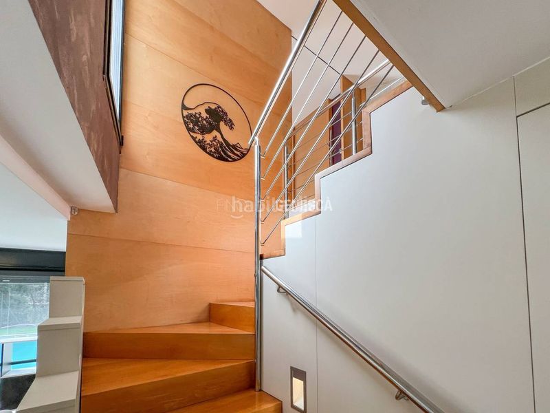 Foto 782b7c1c-190c-48cc-bb08-e54414df43b0. Casa amb calefacció aparcament piscina a Matadepera