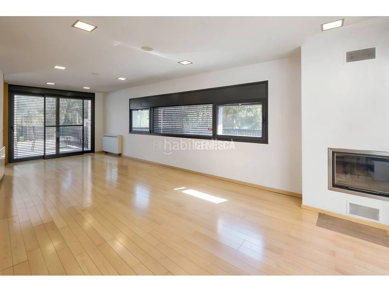 Foto c584bf5d-084f-4115-a7ce-0131c39dc63e. Casa amb calefacció aparcament piscina a Matadepera