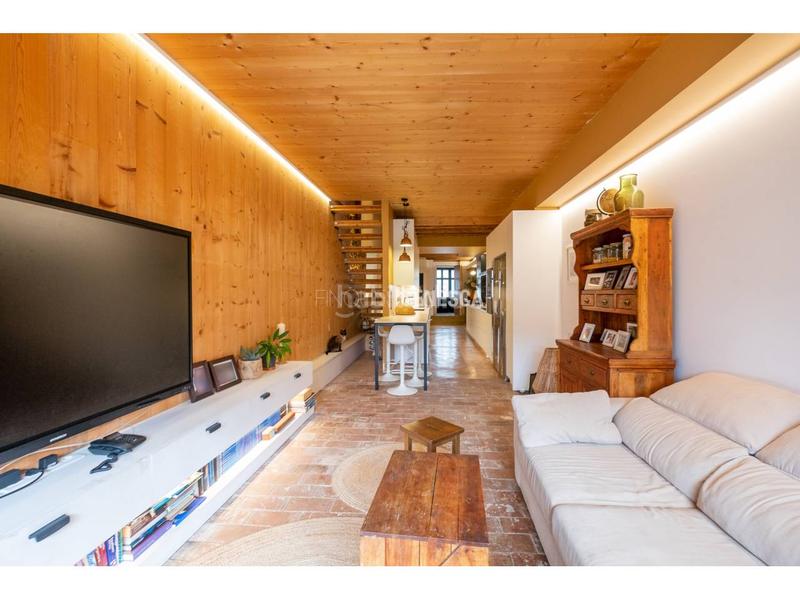 Foto b34a7923-5015-48c7-960a-5500bd5e68a2. Casa amb calefacció a Matadepera