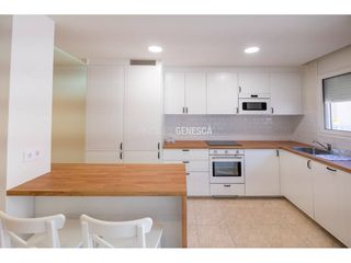 Miete Haus  Calle sant isidre. Casa en alquiler en el centro de matadepera, en una calle semipe