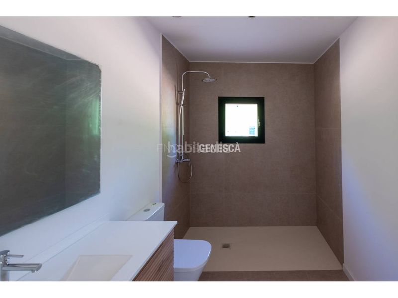 Foto f771623c-0944-4481-98e1-b012e5cb7f17. Casa a avenida rocafort 41 a Matadepera