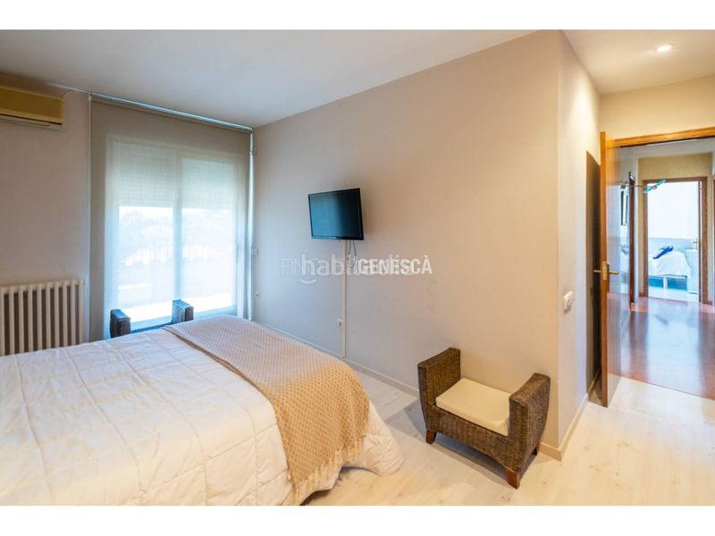Foto 48e18096-e2d4-4279-b804-e2affe8fa2dd. Casa amb calefacció aparcament piscina a Matadepera