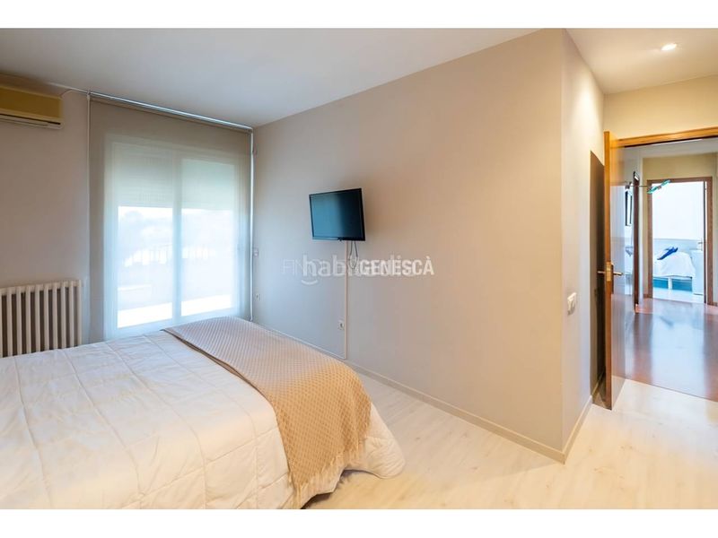 Foto 4bba496b-7cd2-4fe6-b336-b05be4843b23. Casa amb calefacció aparcament piscina a Matadepera