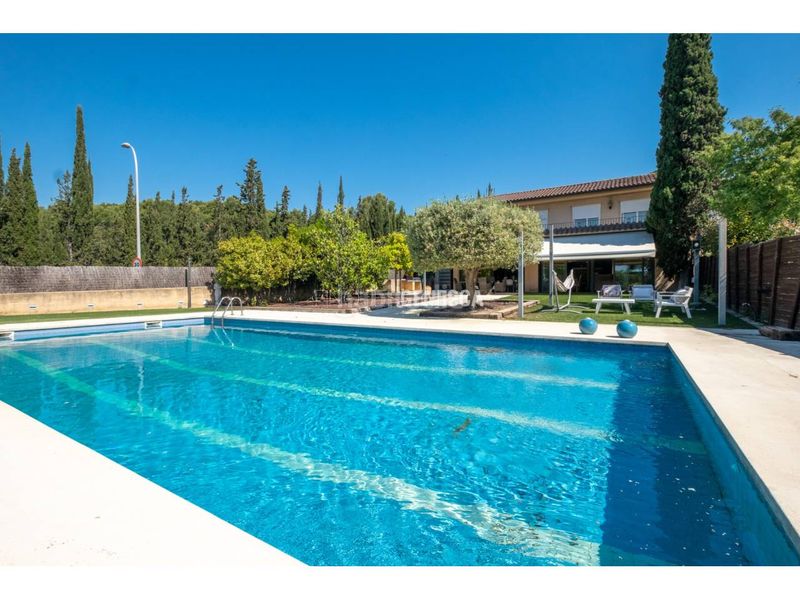 Foto 6a8bb715-238e-4c8a-908d-06f6e737034a. Casa amb calefacció aparcament piscina a Matadepera