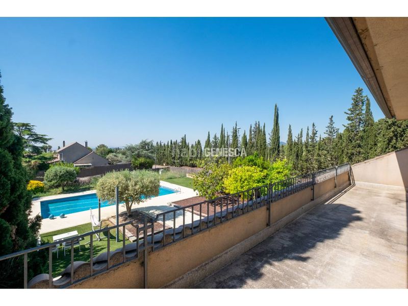 Foto cb4f26f6-0041-4b21-a5bd-51a805b1a12a. Casa amb calefacció aparcament piscina a Matadepera