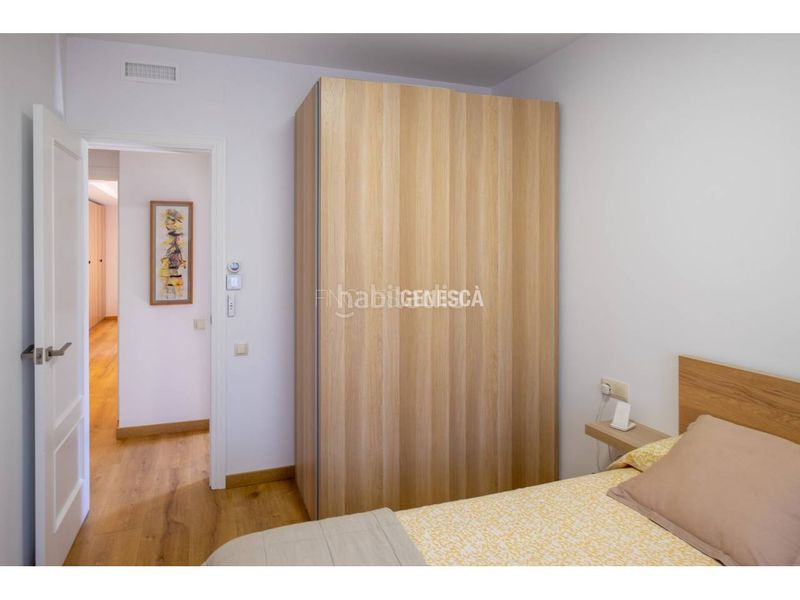 Foto 550bf812-310f-4b2b-9bde-e617e6e49254. Xalet amb calefacció aparcament piscina a Matadepera