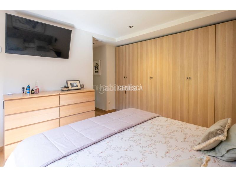 Foto fac79c26-3594-478b-bef4-4ff9a4d9625c. Xalet amb calefacció aparcament piscina a Matadepera