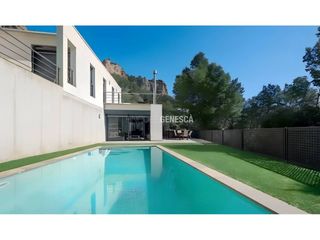 Haus  Calle vista alegre. Casa contemporánea con privacidad, vistas, bosque privado y orie