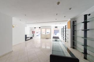 Local Comercial a Avenida almazora 11. Local comercial con entresuelo en castellon