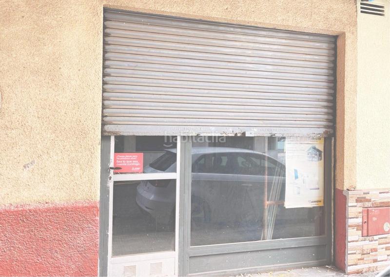 Foto 63a8900a-70f2-4b19-bf2a-f9806d1018d9. Local comercial en calle tarrega monteblanco 14 local junto al hospital provincial en Castellón de la Plana