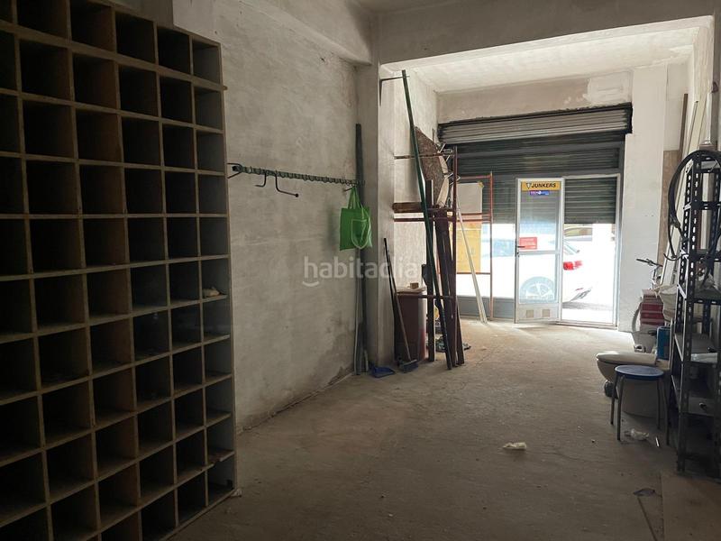 Foto cf1390da-5e4a-43ce-b74c-48c59df5c1b8. Local comercial en calle tarrega monteblanco 14 local junto al hospital provincial en Castellón de la Plana
