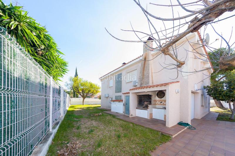 Foto 935498c9-ac3d-48d8-a812-729c78d2dcd0. Chalet en calle sigalero 29 villa benicasim en Heliópolis Benicasim / Benicàssim