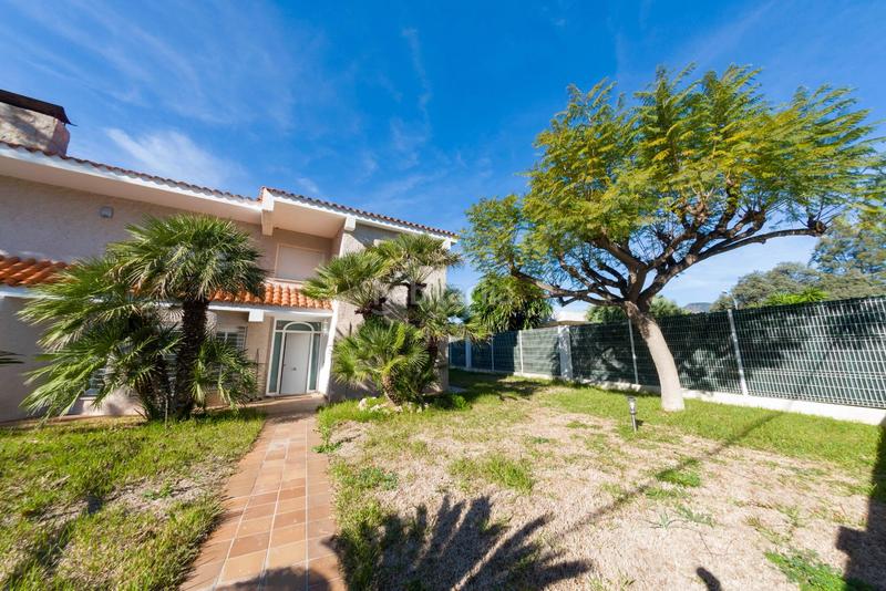 Foto a9140a02-7902-4e4f-a74d-c90a3c0dd395. Chalet en calle sigalero 29 villa benicasim en Heliópolis Benicasim / Benicàssim