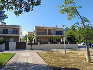 Lloguer Xalet a Cervantes 25. Alquiler anual en benicasim