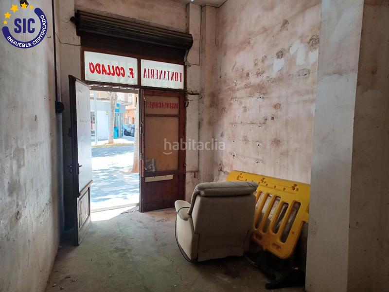Foto b2693853-ee10-4438-8148-dacf15d365dd. Local comercial en calle san roque 125 local en avenida principal en Castellón de la Plana