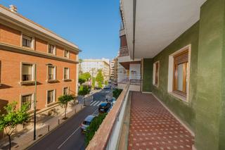 Appartement  Calle rafalafena. Exclusiva vivienda con terraza y vistas en pleno centro de caste