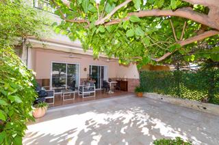 Reihenhaus  Calle de la sardana 22. Estupendo adosado zona voramar benicasim