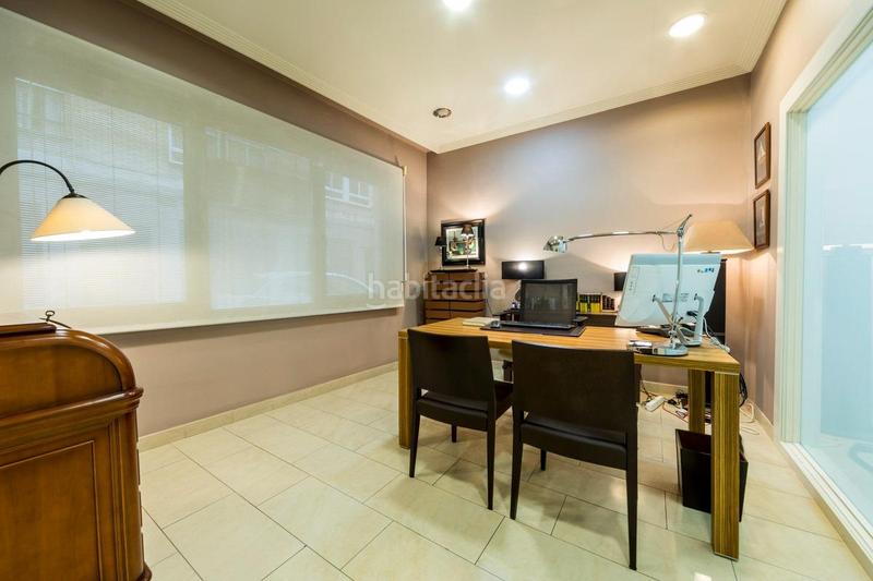 Foto 8f1e0fc9-3143-48c2-9682-317bd46e3269. Büro in calle ramon y cajal 18 in Hospital - Plaza del Real Castellón de la Plana