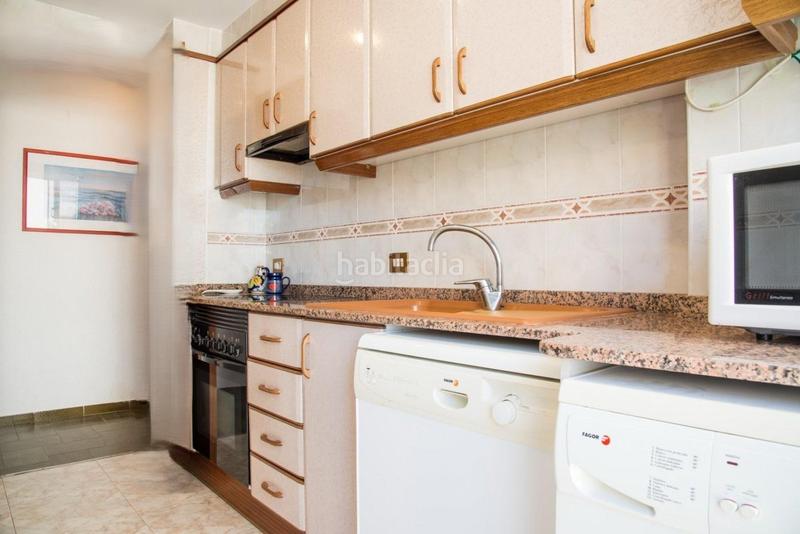 Foto f3b0230d-1e36-4d2a-9541-a54b95b810e9. Appartement dans paseo marítimo bernat artola 27 dans Benicasim / Benicàssim