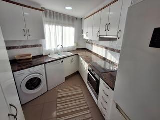 Location Appartement  Calle manuel segarra ribes 9. Piso alquiler céntrico en castellón