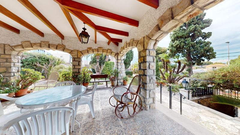 Foto 1f056102-312d-48b7-816b-1ef7cf3c6b09. Chalet con parcheggio piscina in Vistahermosa Alicante