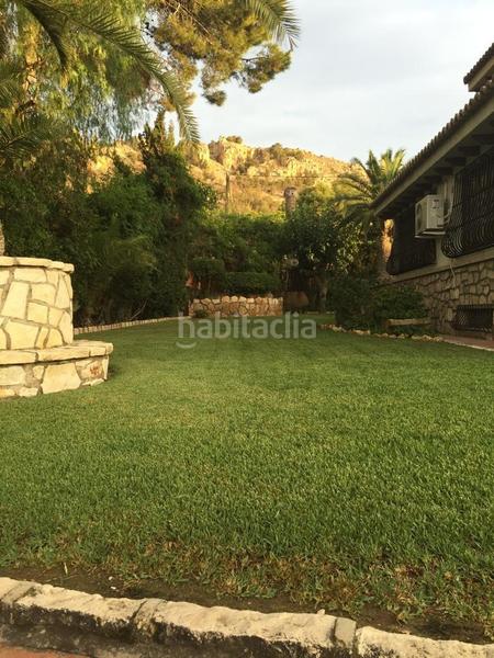 Foto 9222a01a-6528-45c2-8250-c8f30b825886. Chalet con parcheggio piscina in Vistahermosa Alicante