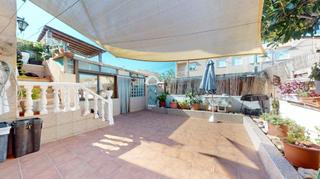 Haus in Panorama-Sierramar. Bungalow en gran alacant con gran terraza y a pocos minutos de l