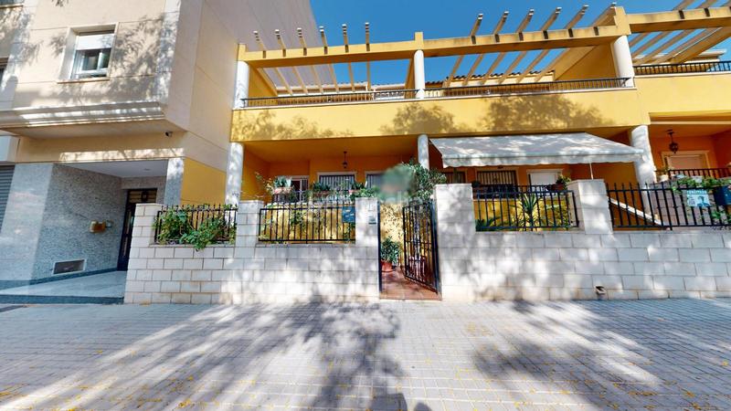 Foto 0c204c2d-dddd-4257-9c95-f2b4933a0ebc. Triplex avec parking dans El Travaló - Martínez Valero Elche / Elx